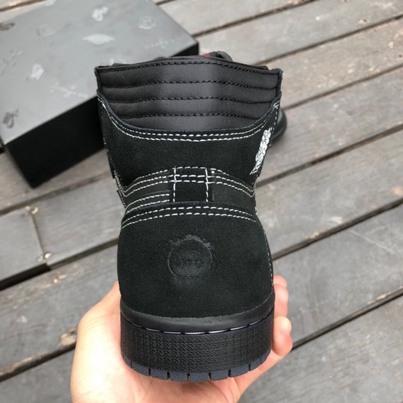 Travis Scott x Jordan 1 High “Black Phantom” OG SP - Picture 5 of 7